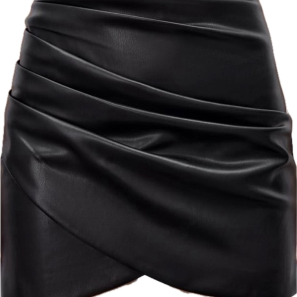 Zara Black Mini Skirt